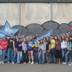ile-10-at-the-belfast-peace-wall
