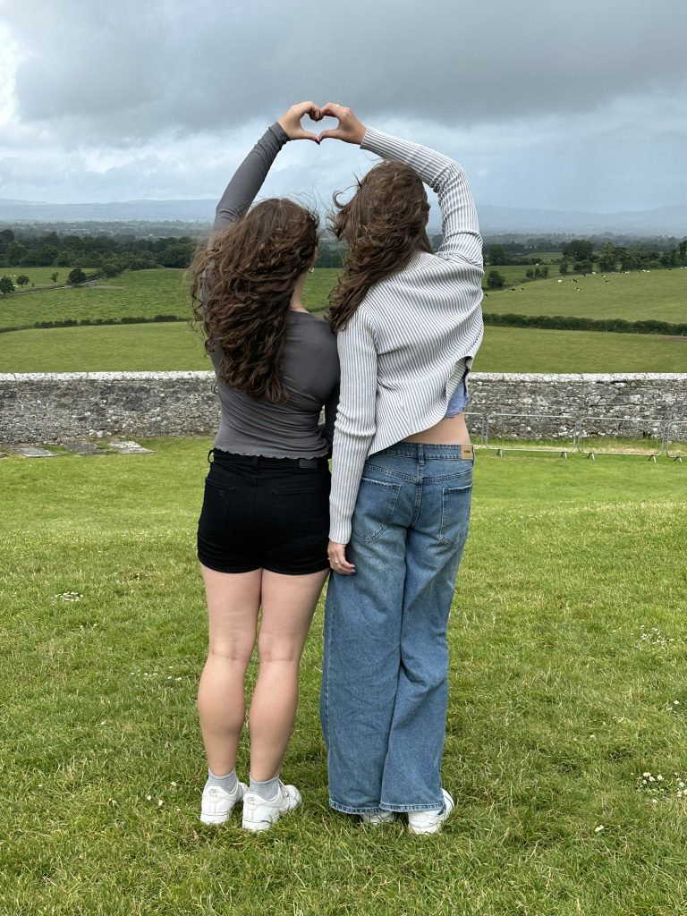 Rock of Cashel-Darcy and Mary 2024